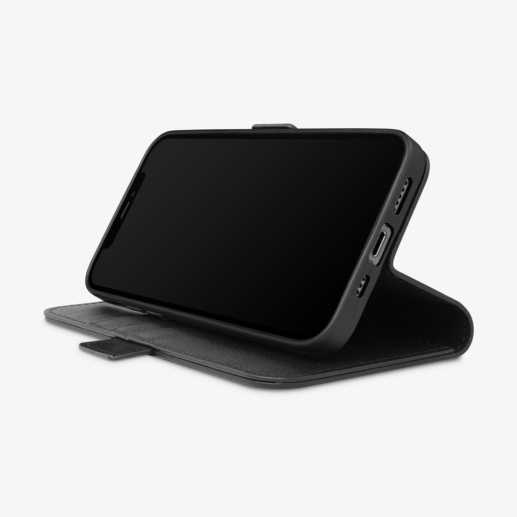 suiit CARDS. Handyhülle für iPhone